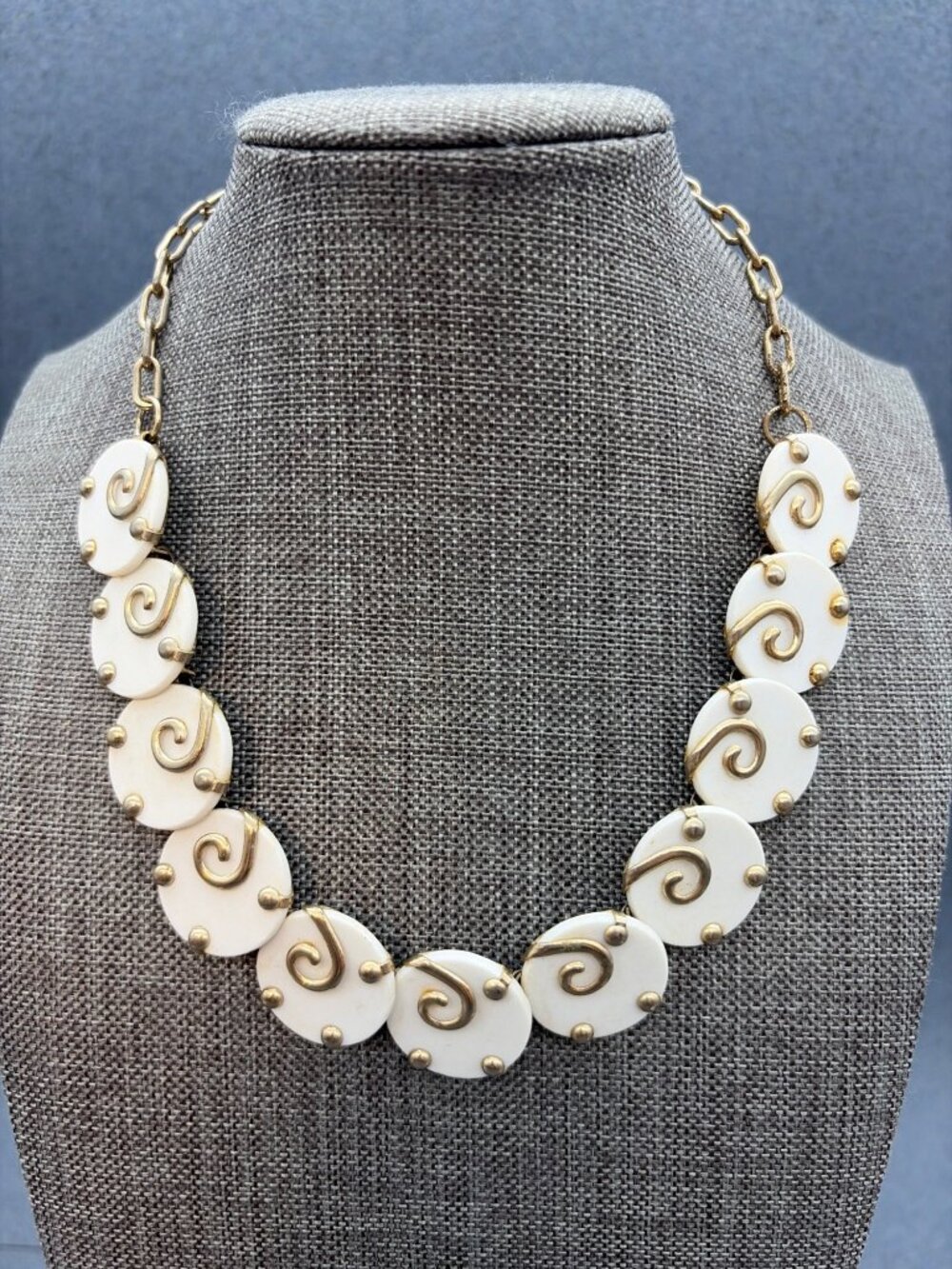 Vintage Swirl Necklace 16 In As Is White Disc Gold Chain Link Retro MCM Glam